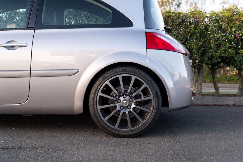 2005 Renault MEGANE