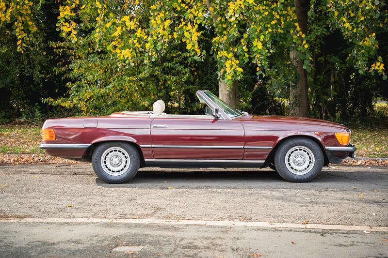 1985 Mercedes - Benz 380SL