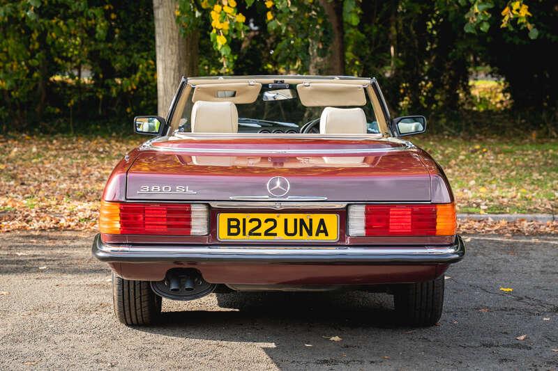 1985 Mercedes - Benz 380SL