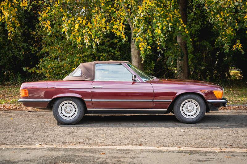 1985 Mercedes - Benz 380SL