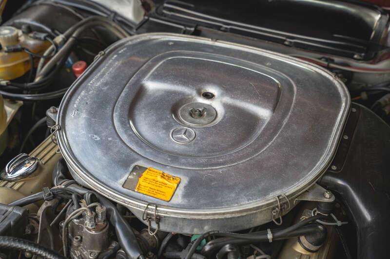 1985 Mercedes - Benz 380SL