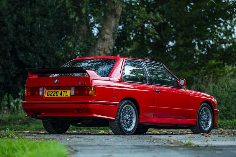 1990 BMW 3-SERIES