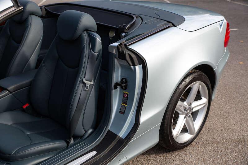2003 Mercedes - Benz SL500