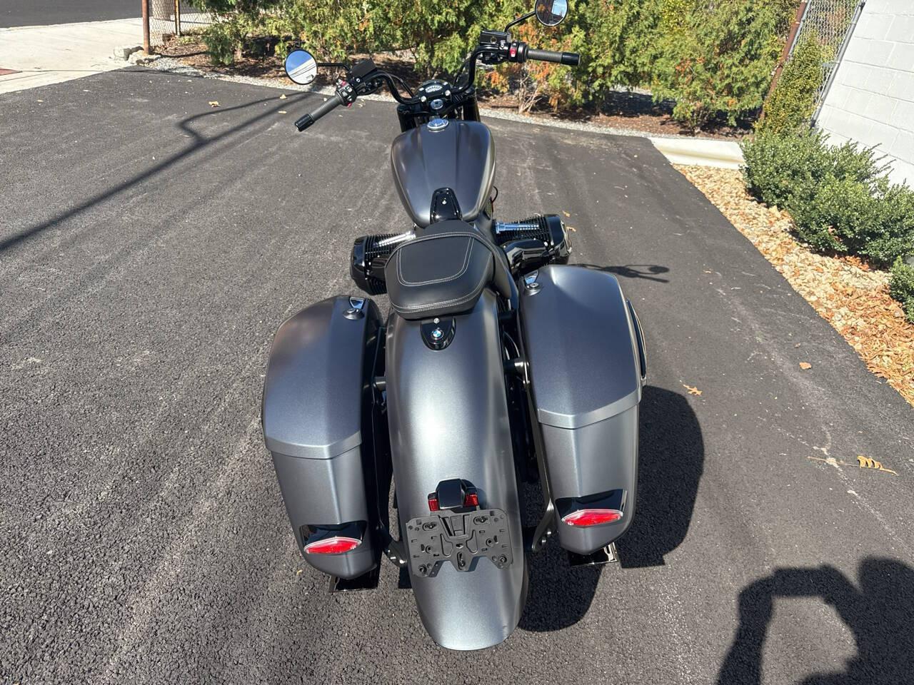 2024 BMW R18ROC