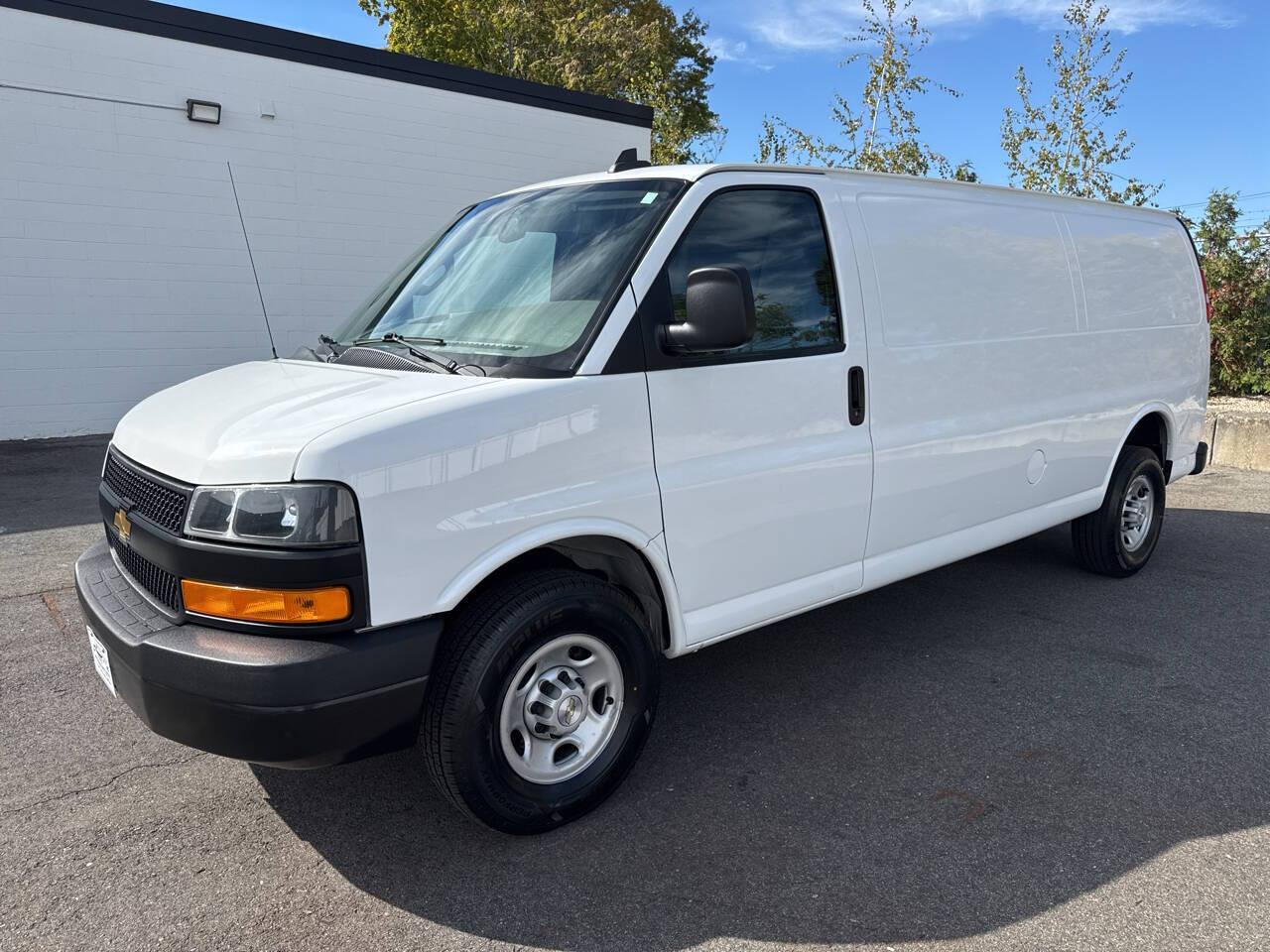 2022 Chevrolet Express