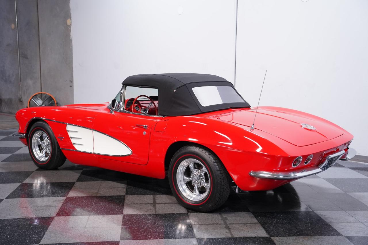 1961 Chevrolet Corvette Convertible