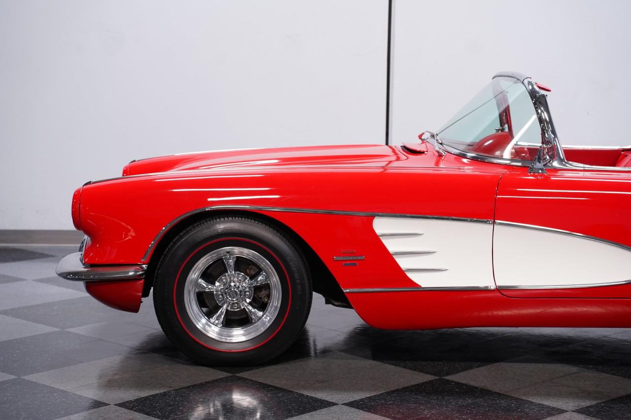 1961 Chevrolet Corvette Convertible