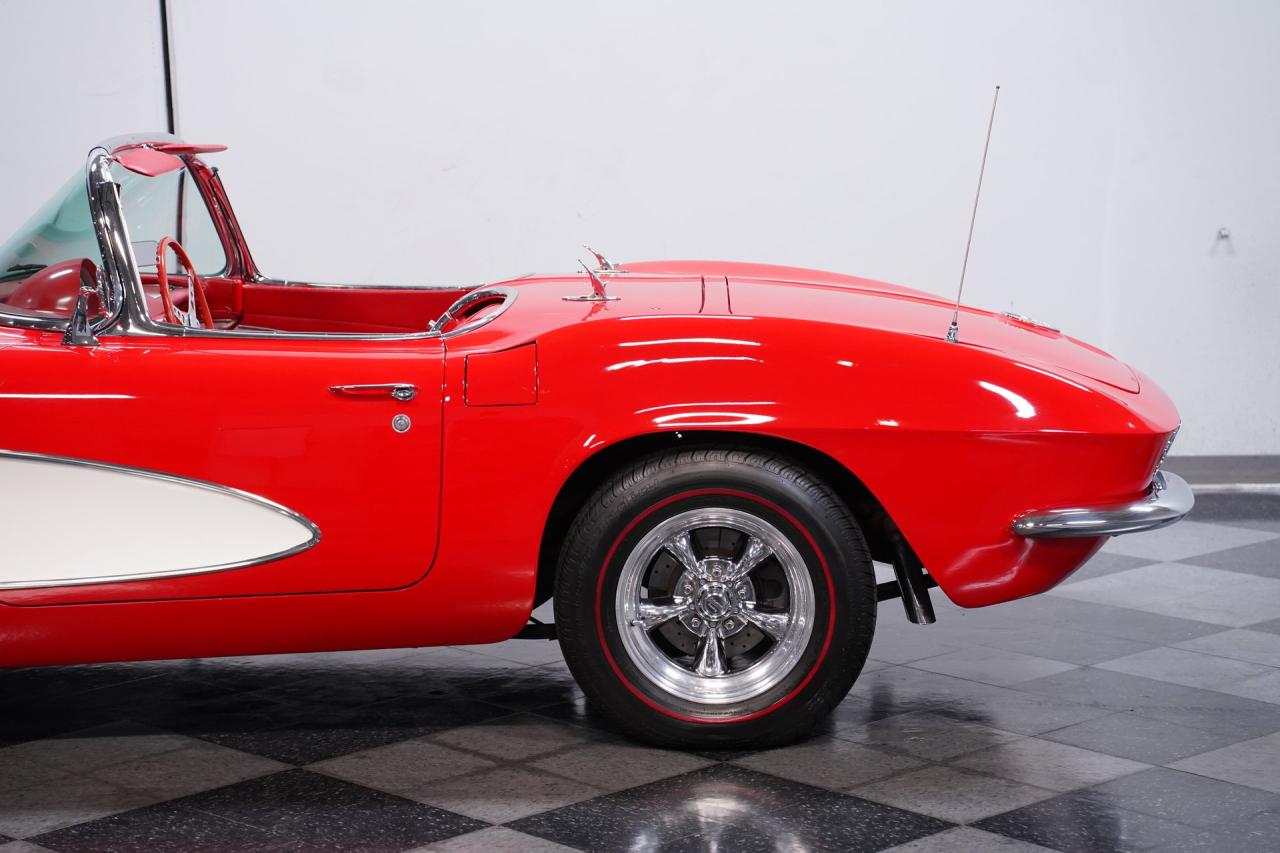 1961 Chevrolet Corvette Convertible