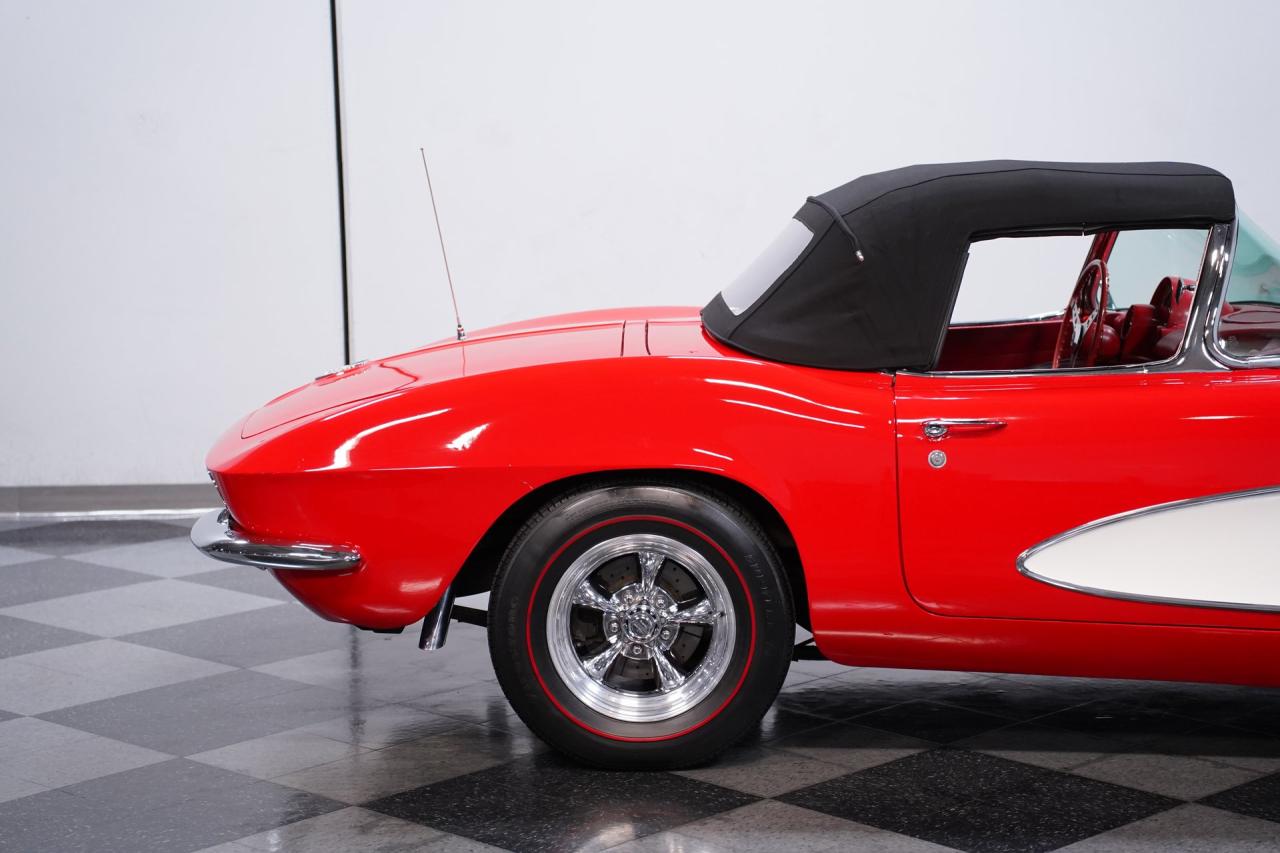 1961 Chevrolet Corvette Convertible