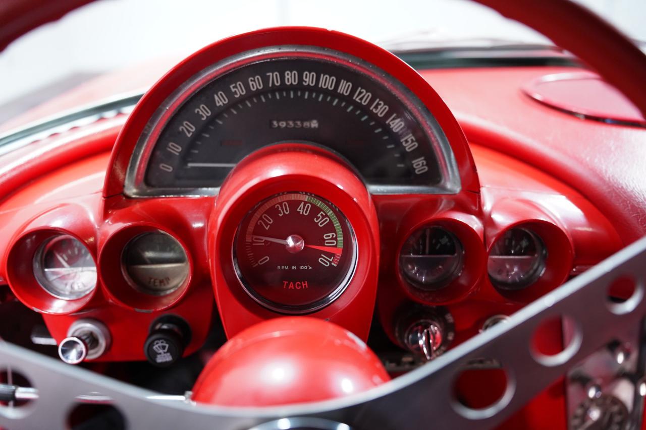 1961 Chevrolet Corvette Convertible