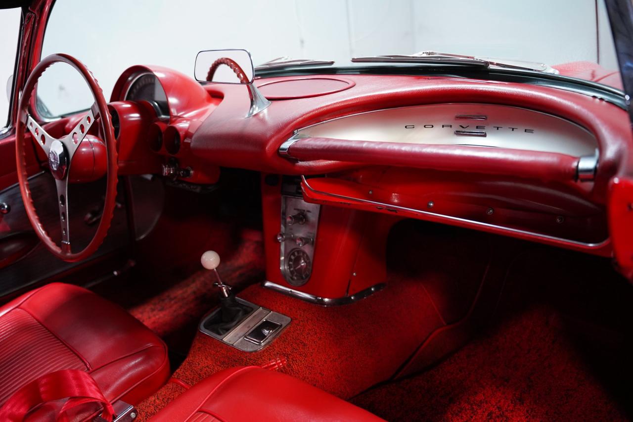 1961 Chevrolet Corvette Convertible