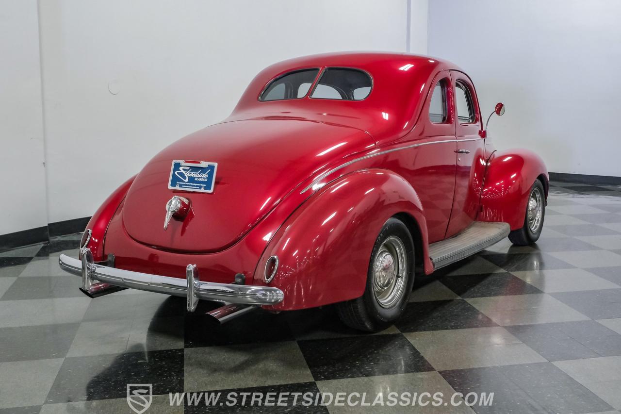 1939 Ford Deluxe Coupe