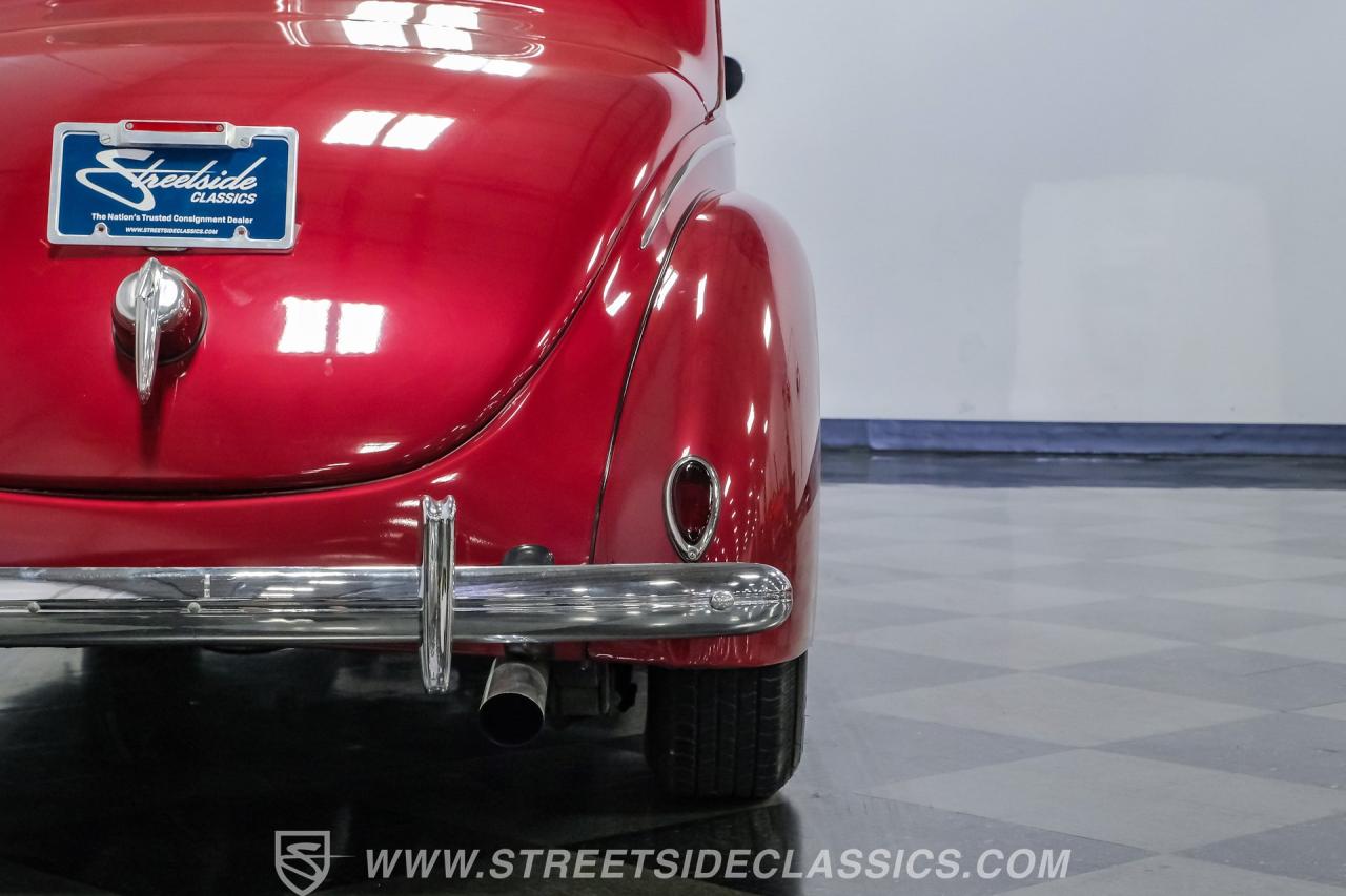 1939 Ford Deluxe Coupe