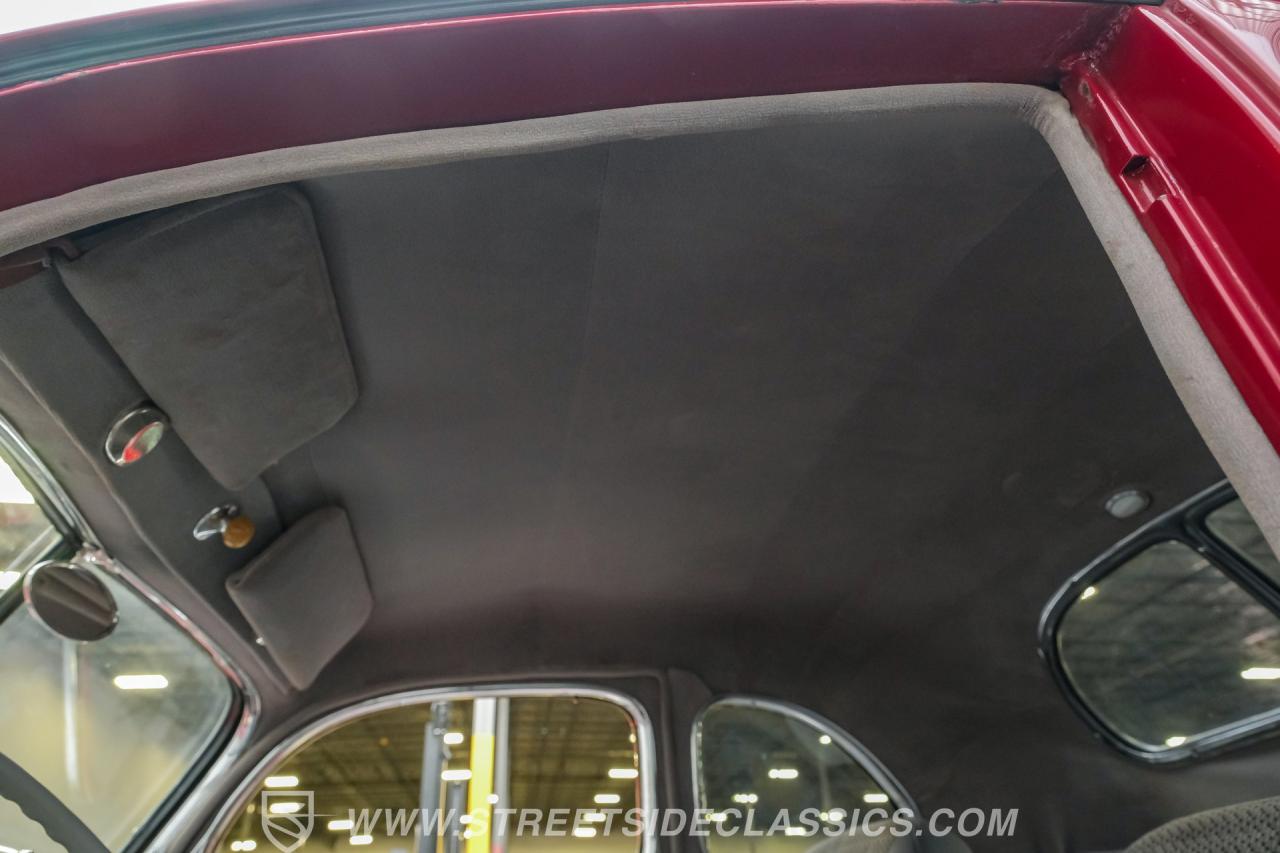 1939 Ford Deluxe Coupe