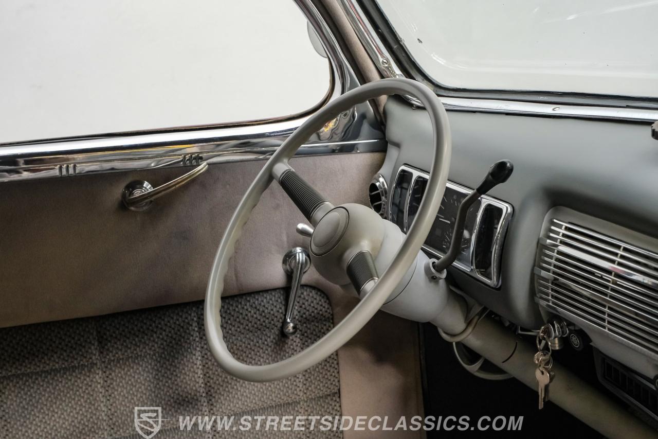 1939 Ford Deluxe Coupe