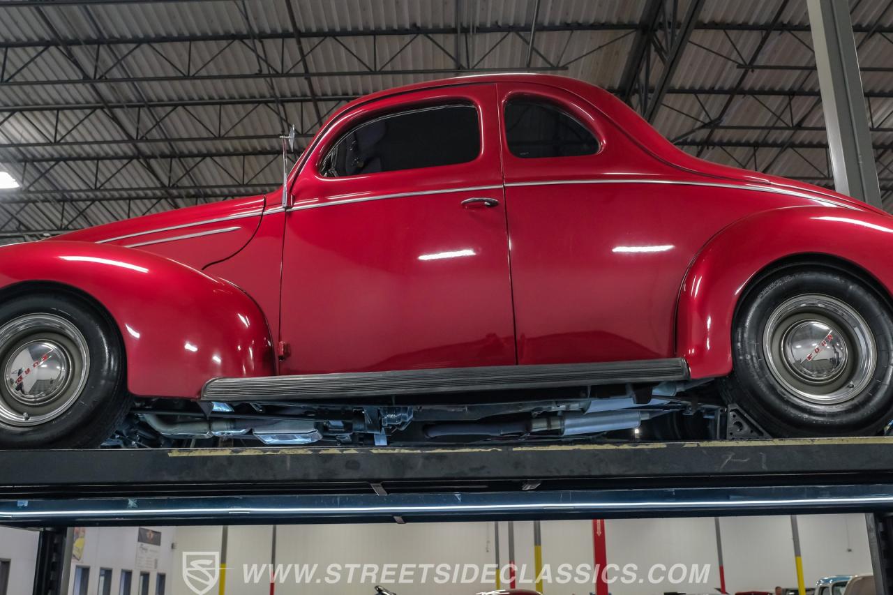 1939 Ford Deluxe Coupe