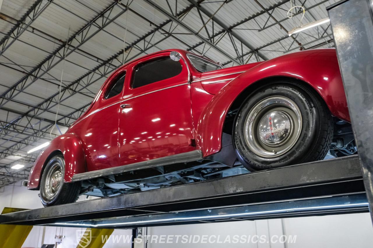 1939 Ford Deluxe Coupe