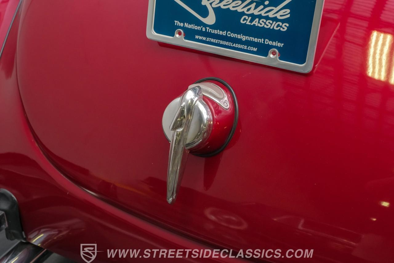 1939 Ford Deluxe Coupe
