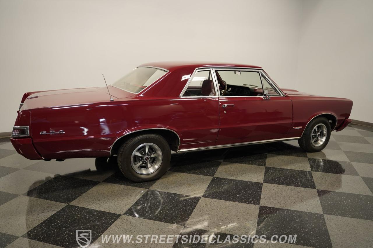 1965 Pontiac LeMans GTO Tribute
