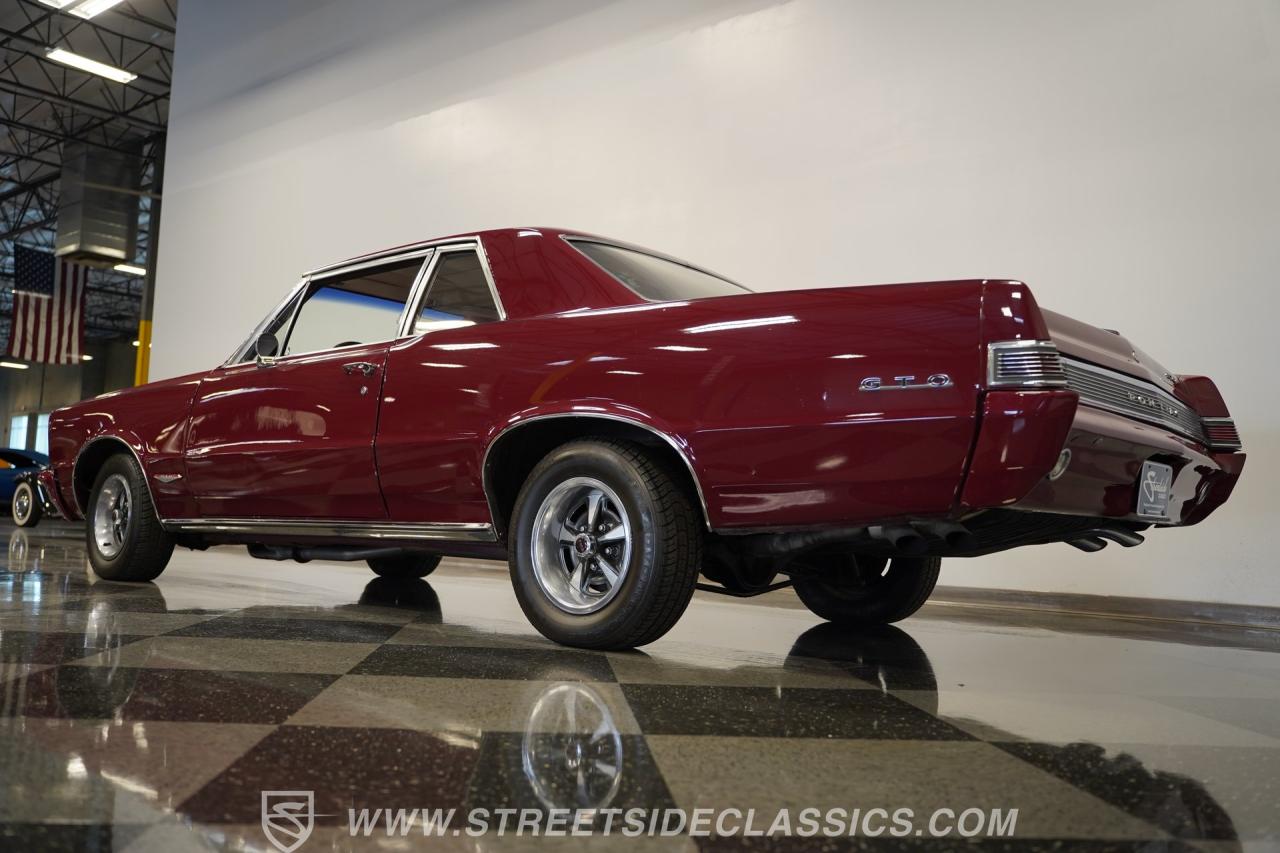 1965 Pontiac LeMans GTO Tribute