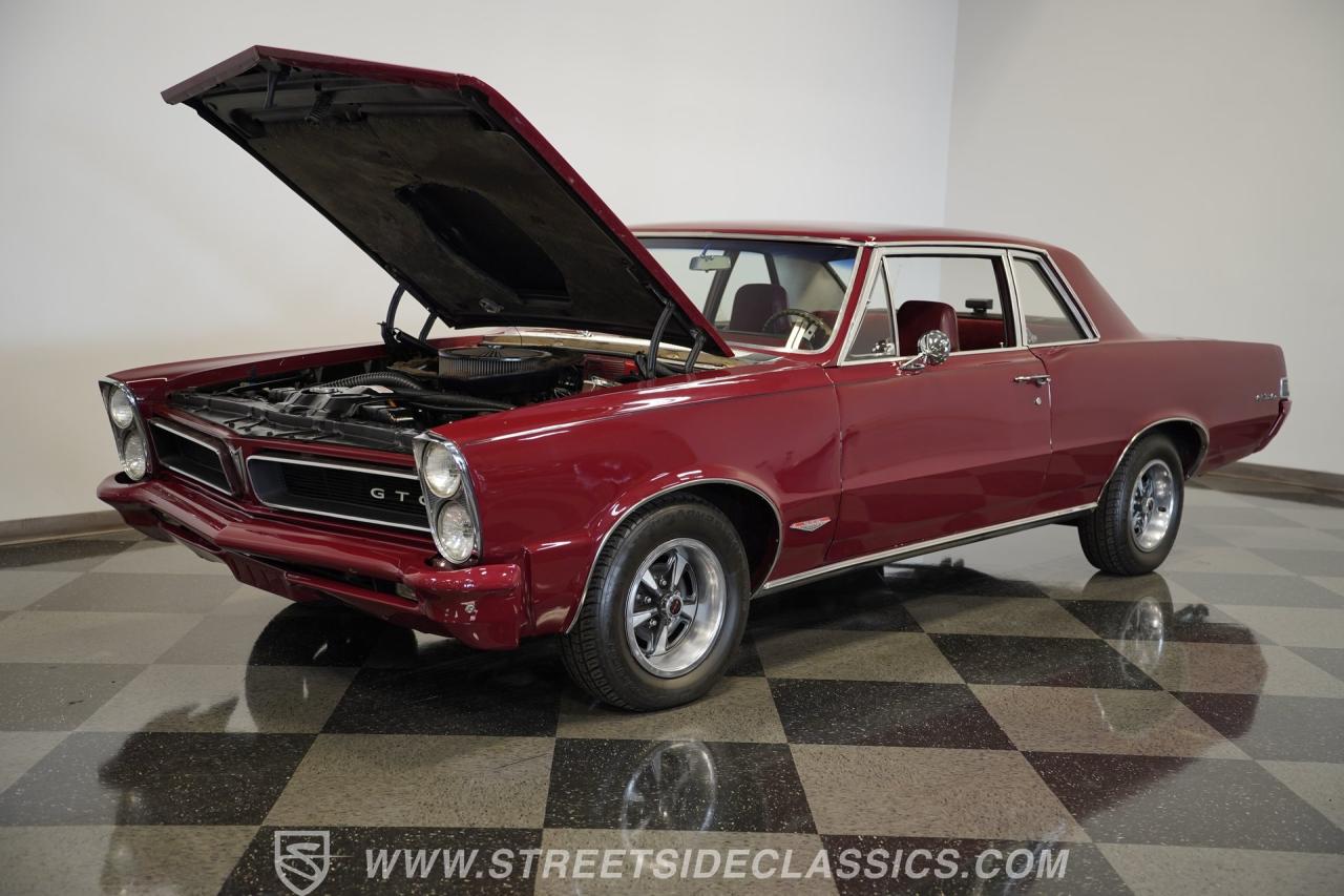 1965 Pontiac LeMans GTO Tribute