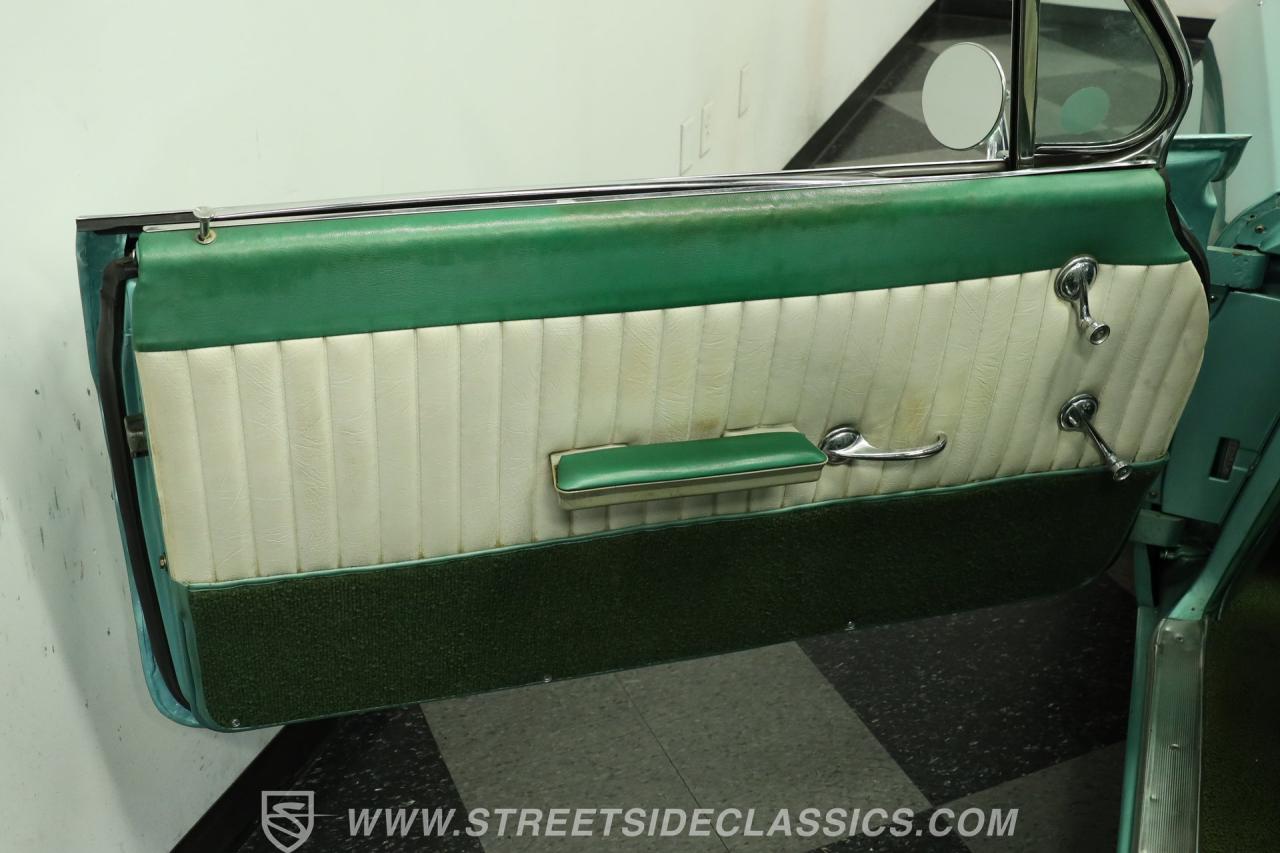 1961 Pontiac Catalina Bubble Top