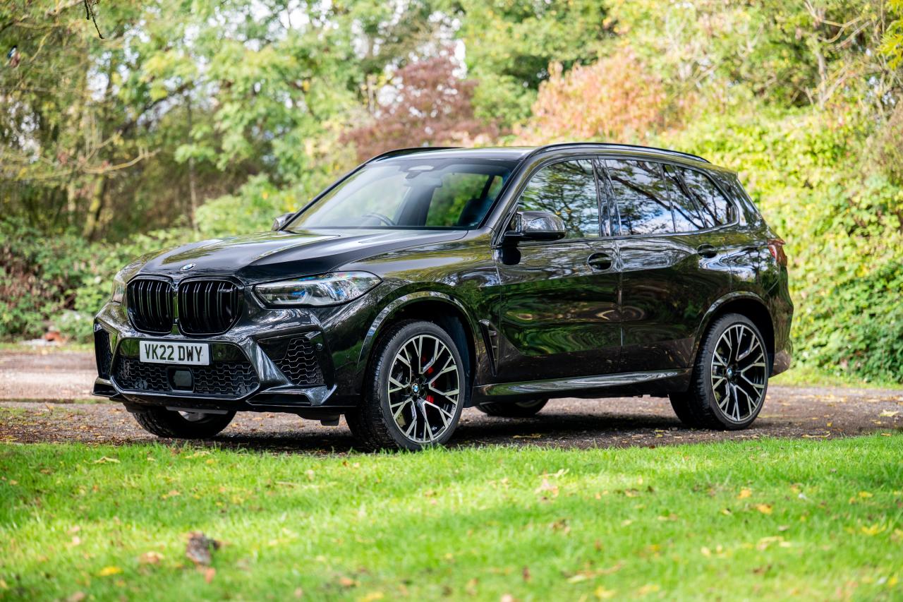 2022 BMW (F95) X5 M