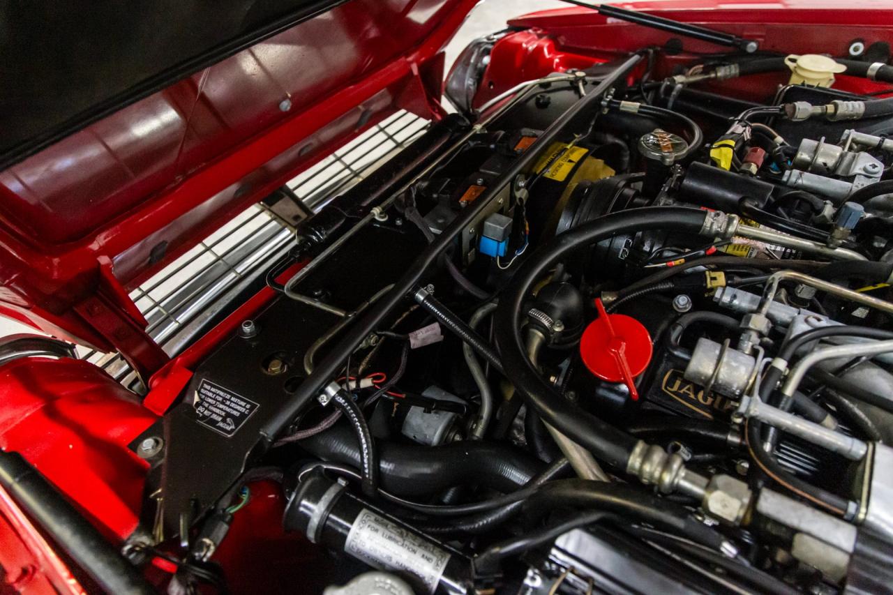 1989 Jaguar 14500 MILE XJS ROUGE EDITION COUPE