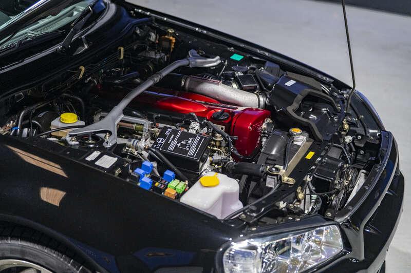 2001 Nissan SKYLINE GT-R