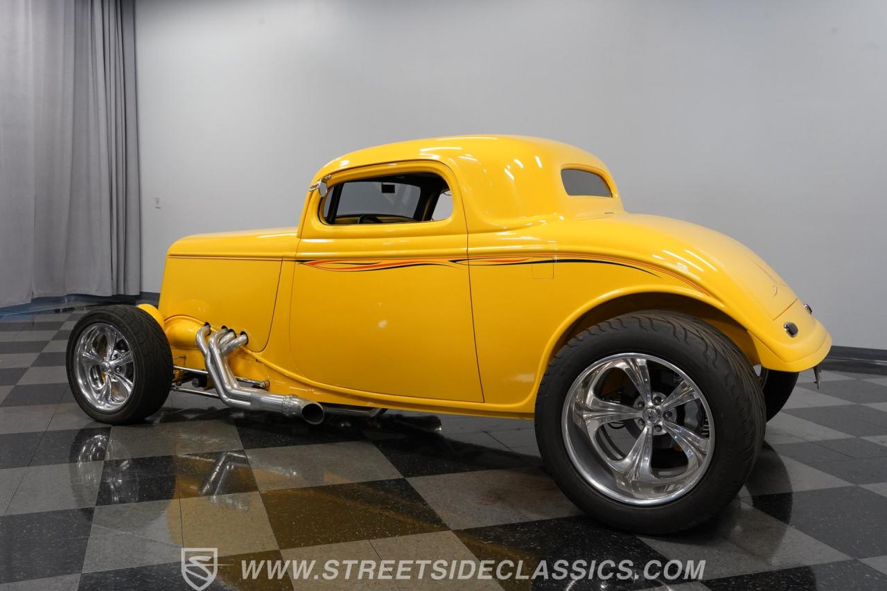 1934 Ford 3-Window Streetrod