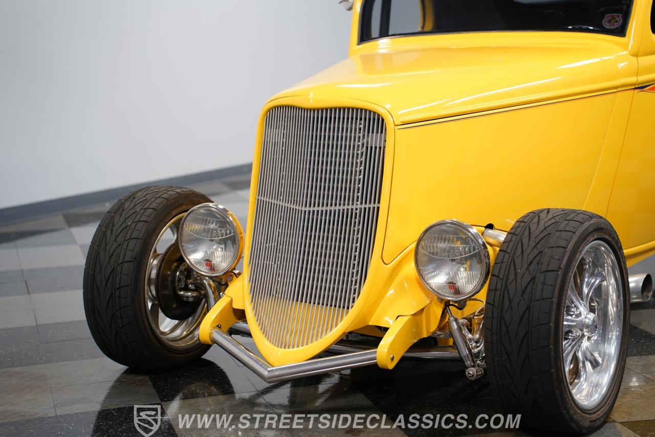 1934 Ford 3-Window Streetrod