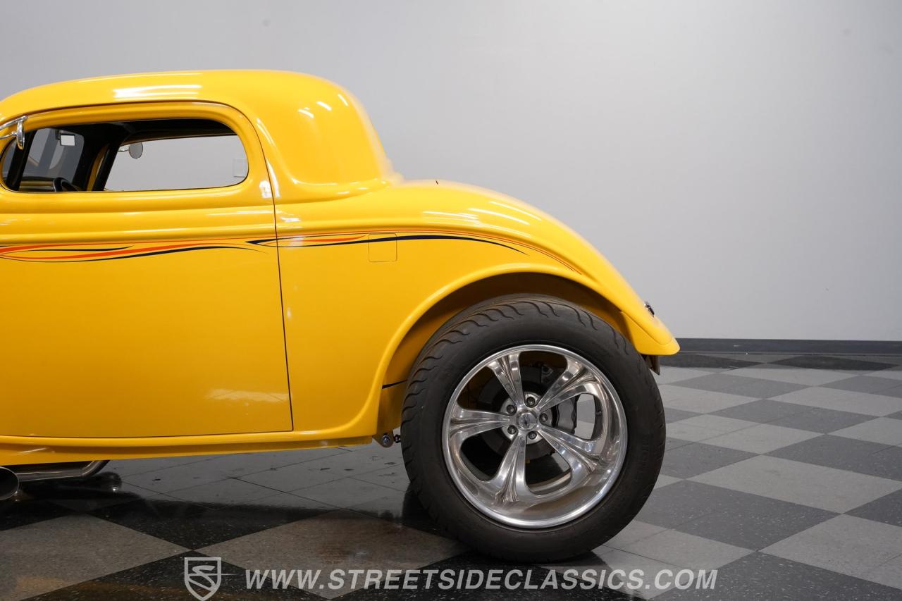 1934 Ford 3-Window Streetrod