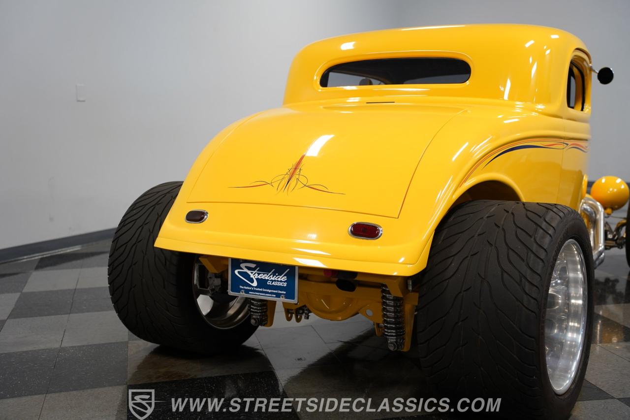 1934 Ford 3-Window Streetrod