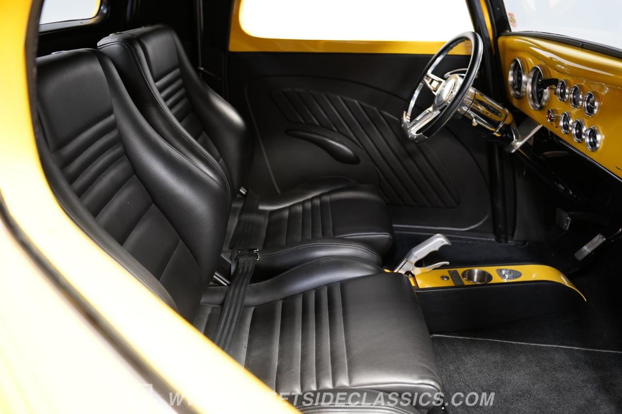 1934 Ford 3-Window Streetrod
