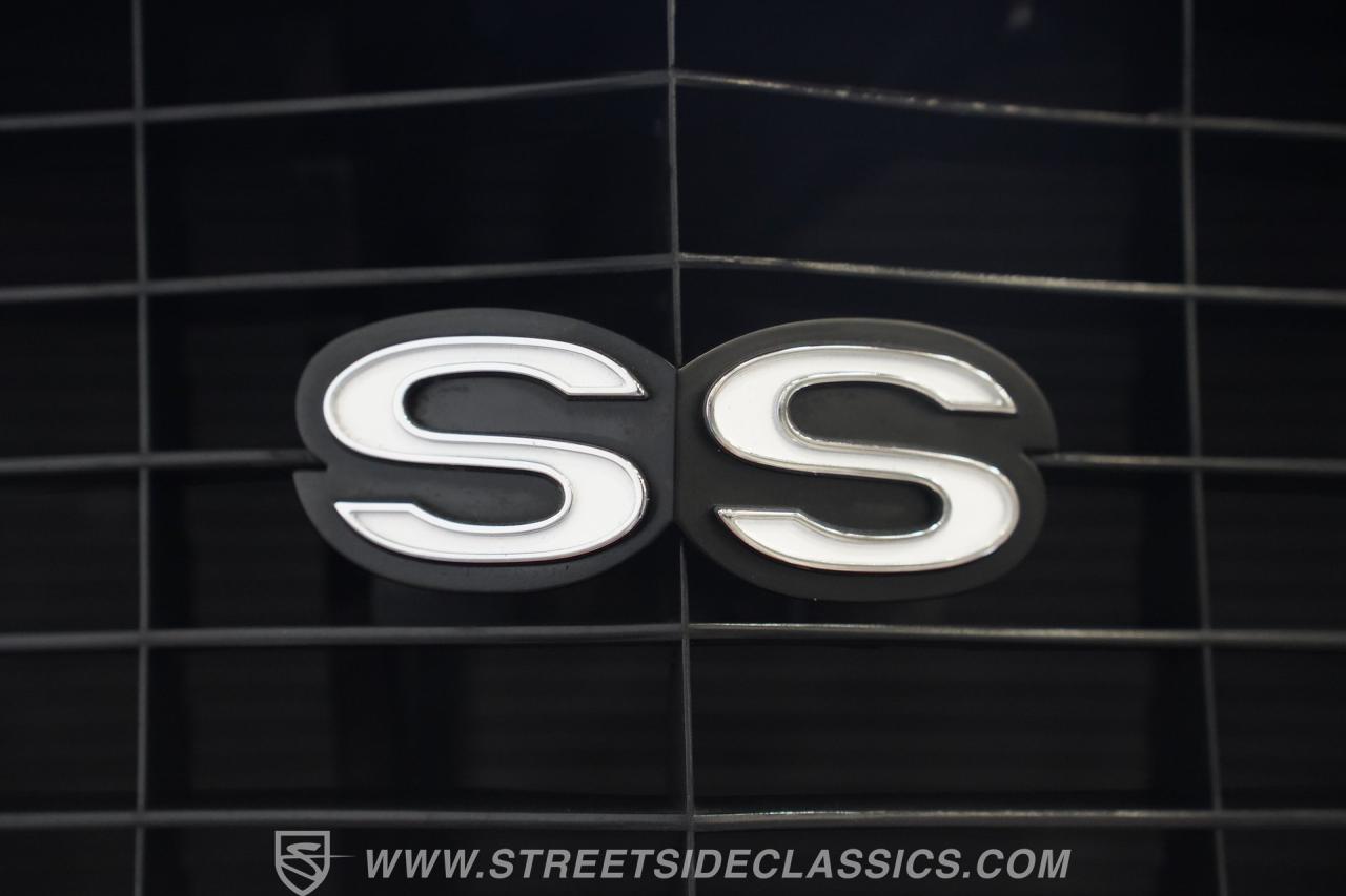 1969 Chevrolet Camaro SS 396 Tribute
