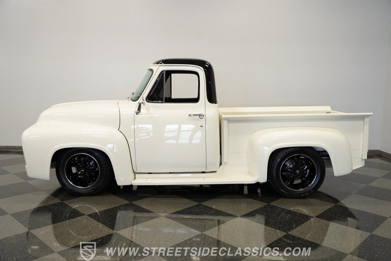 1953 Ford F-100 LS3 Restomod