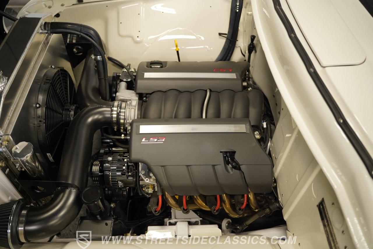 1953 Ford F-100 LS3 Restomod