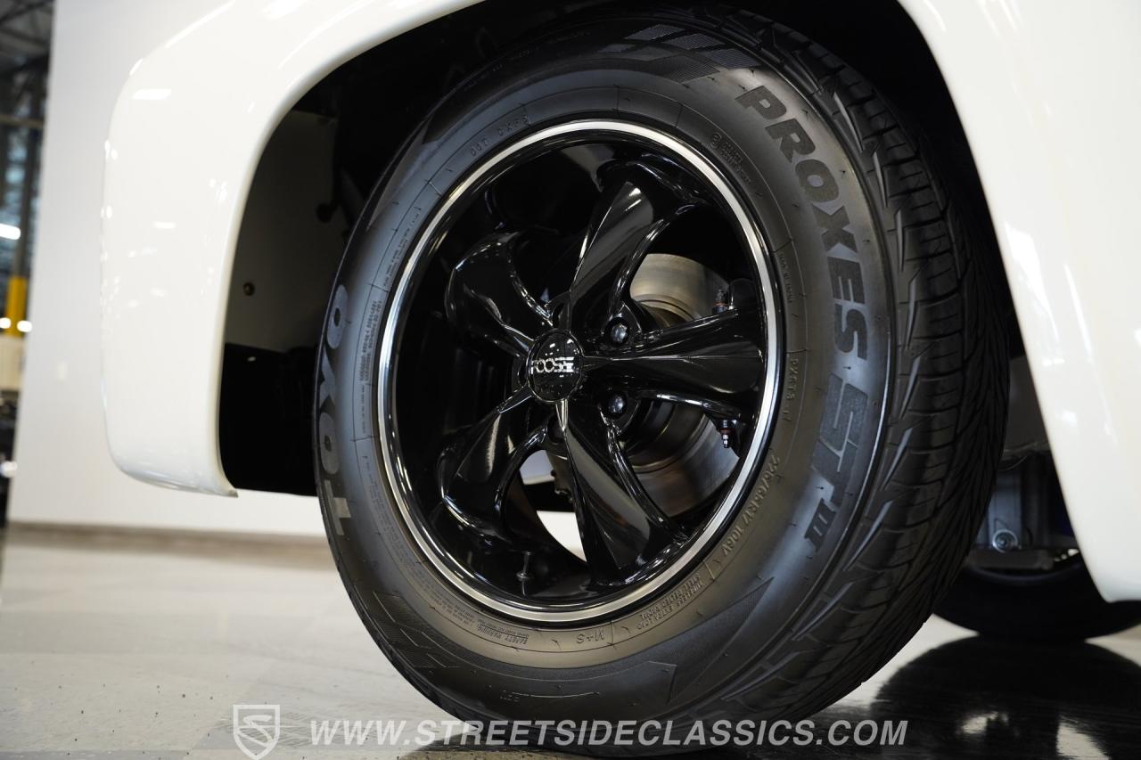 1953 Ford F-100 LS3 Restomod