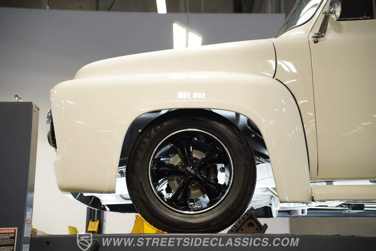 1953 Ford F-100 LS3 Restomod