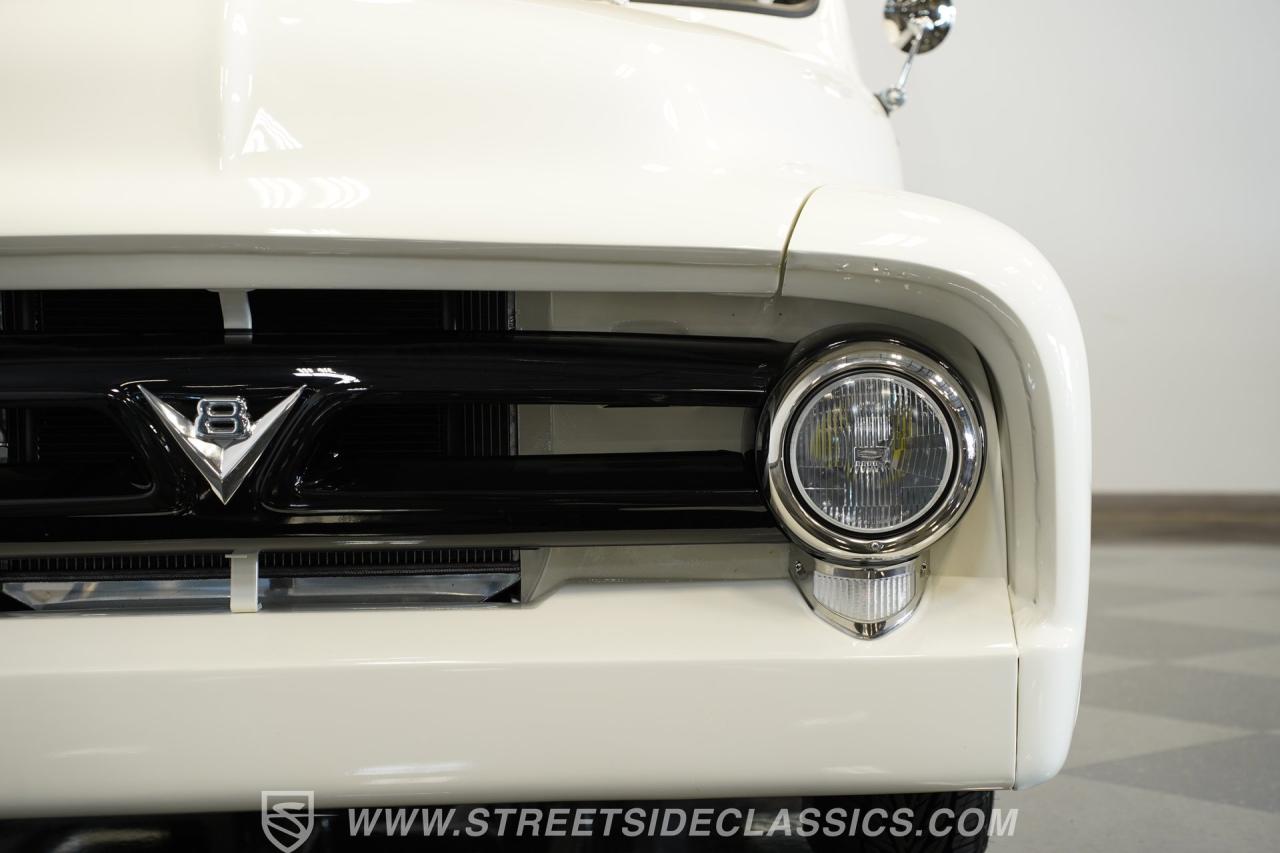1953 Ford F-100 LS3 Restomod