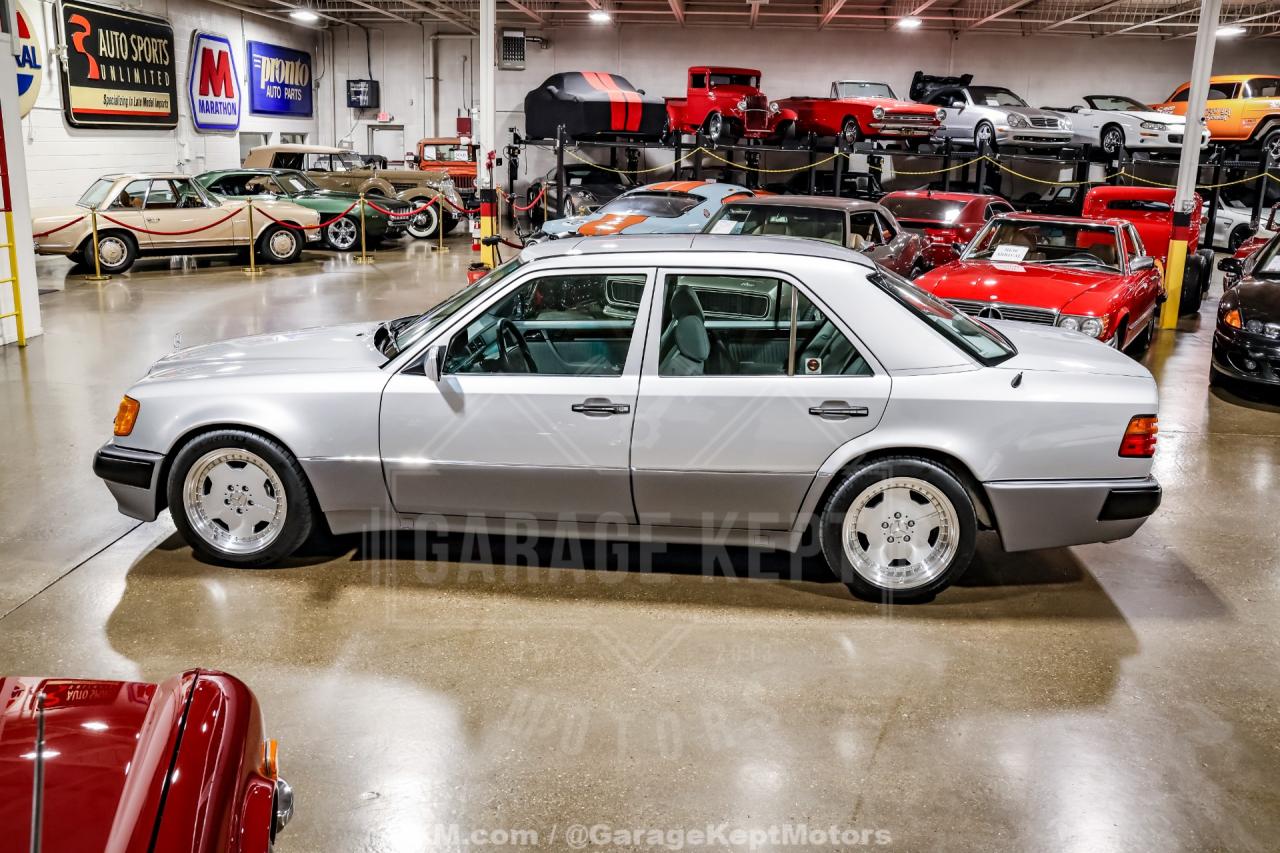 1992 Mercedes - Benz 500-Class
