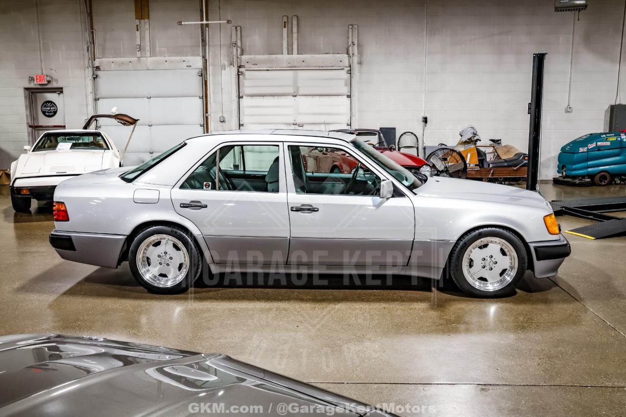 1992 Mercedes - Benz 500-Class