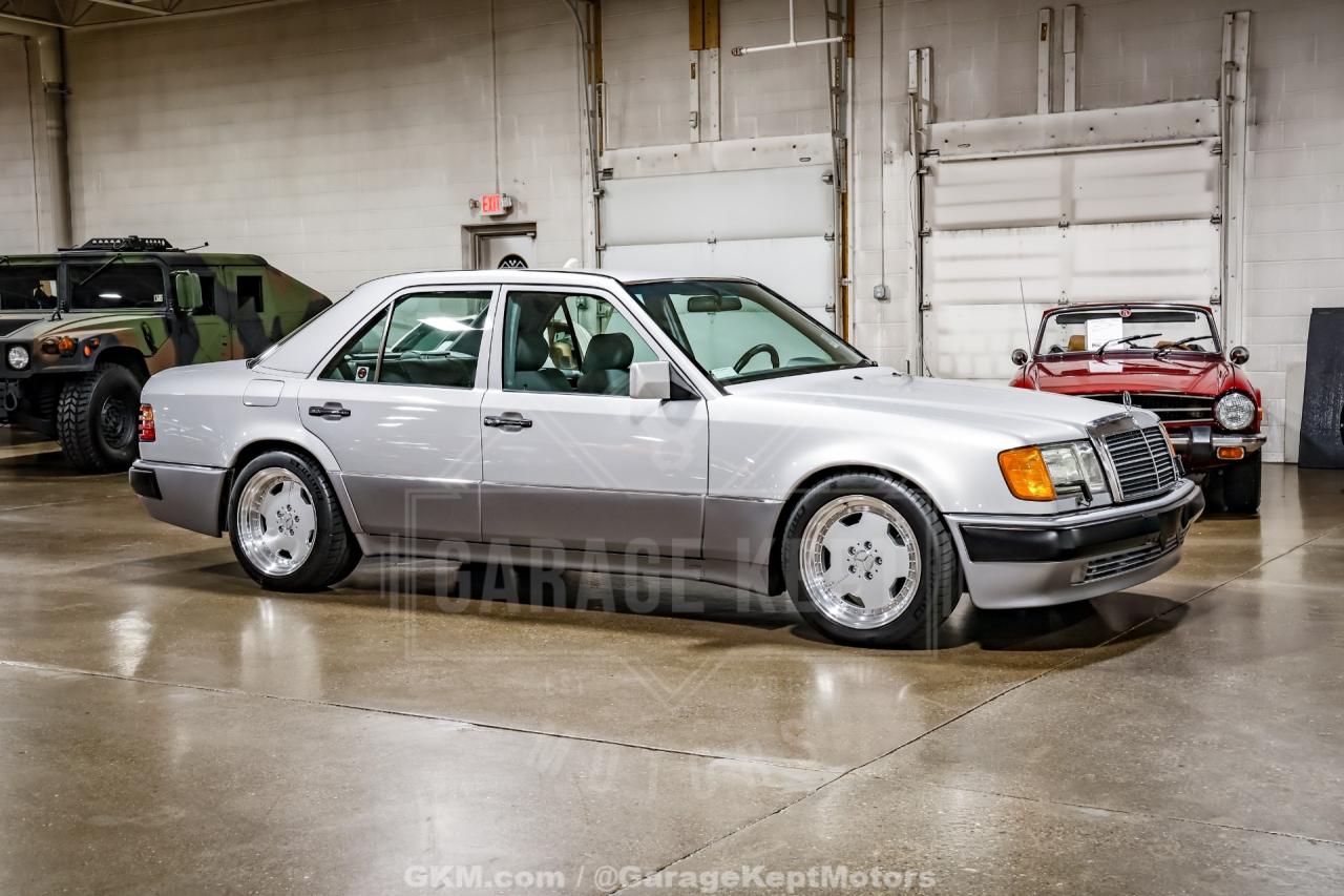 1992 Mercedes - Benz 500-Class
