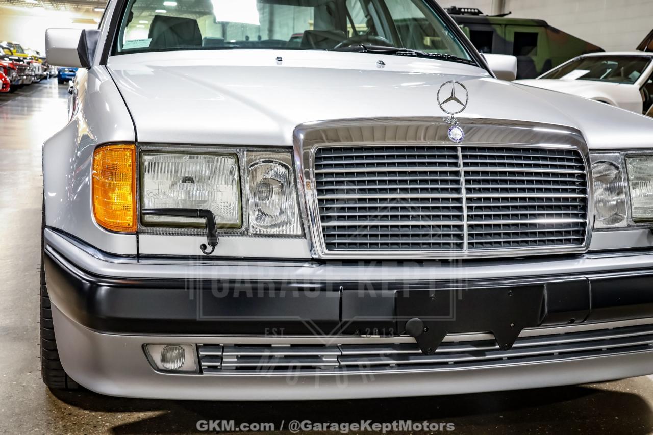 1992 Mercedes - Benz 500-Class