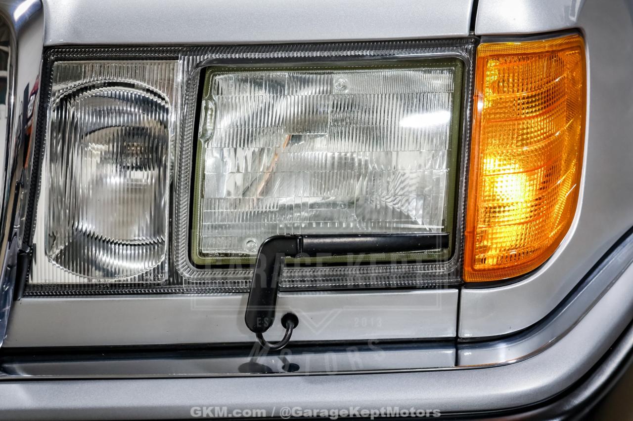 1992 Mercedes - Benz 500-Class