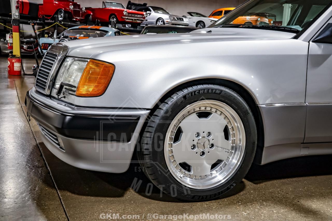 1992 Mercedes - Benz 500-Class