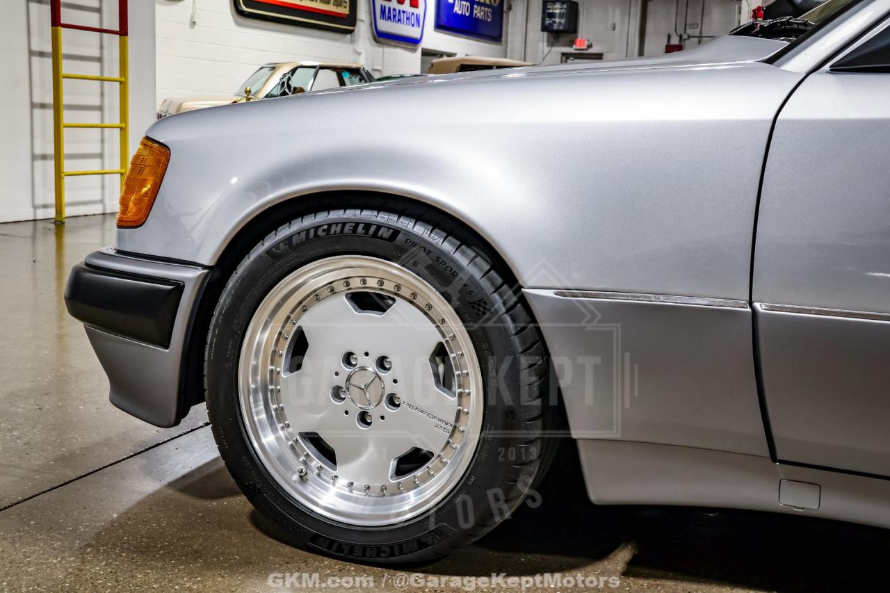 1992 Mercedes - Benz 500-Class