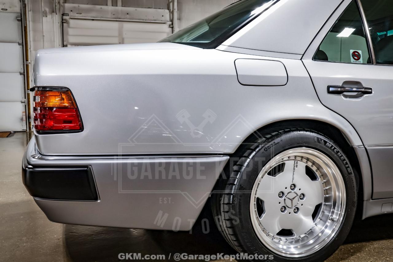 1992 Mercedes - Benz 500-Class