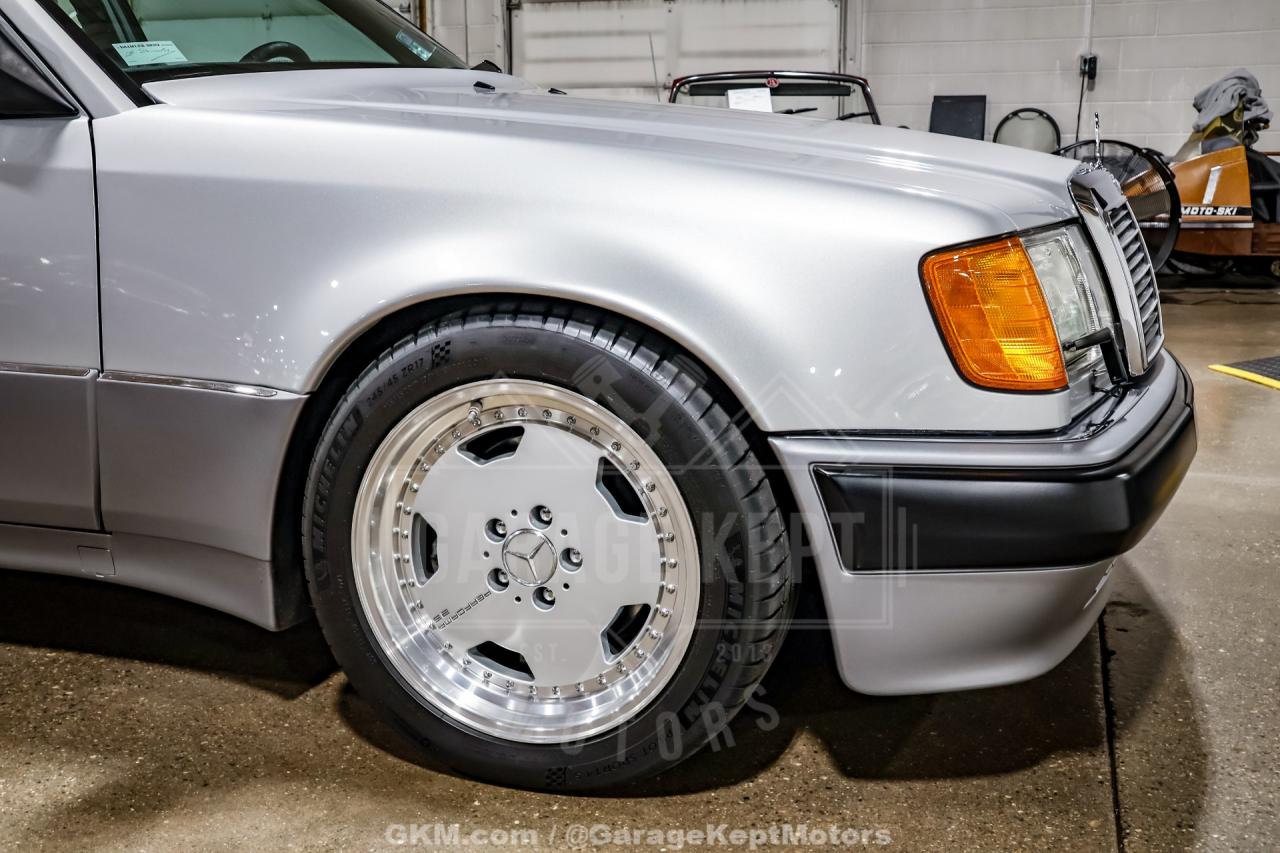1992 Mercedes - Benz 500-Class