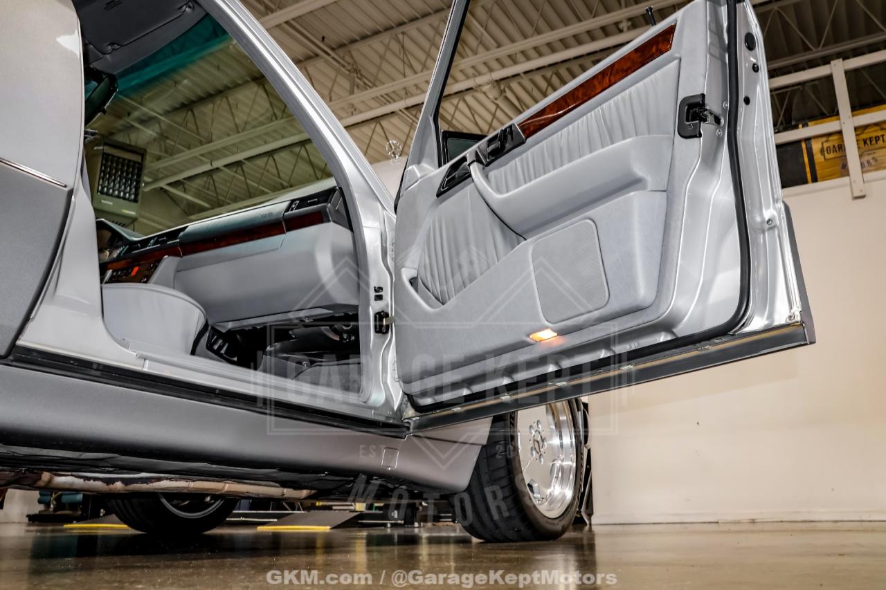 1992 Mercedes - Benz 500-Class